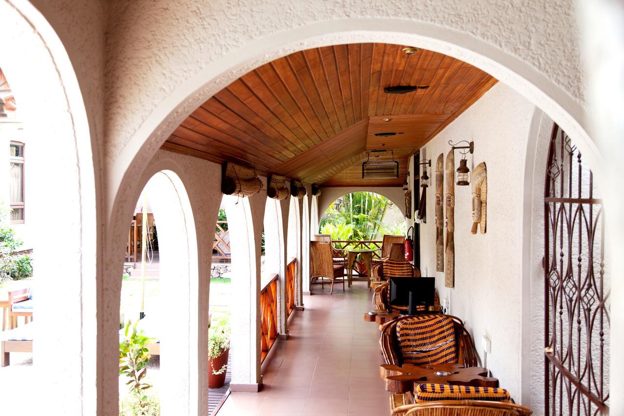 Mahogany Lodge, Cantonments Akkra Exterior foto